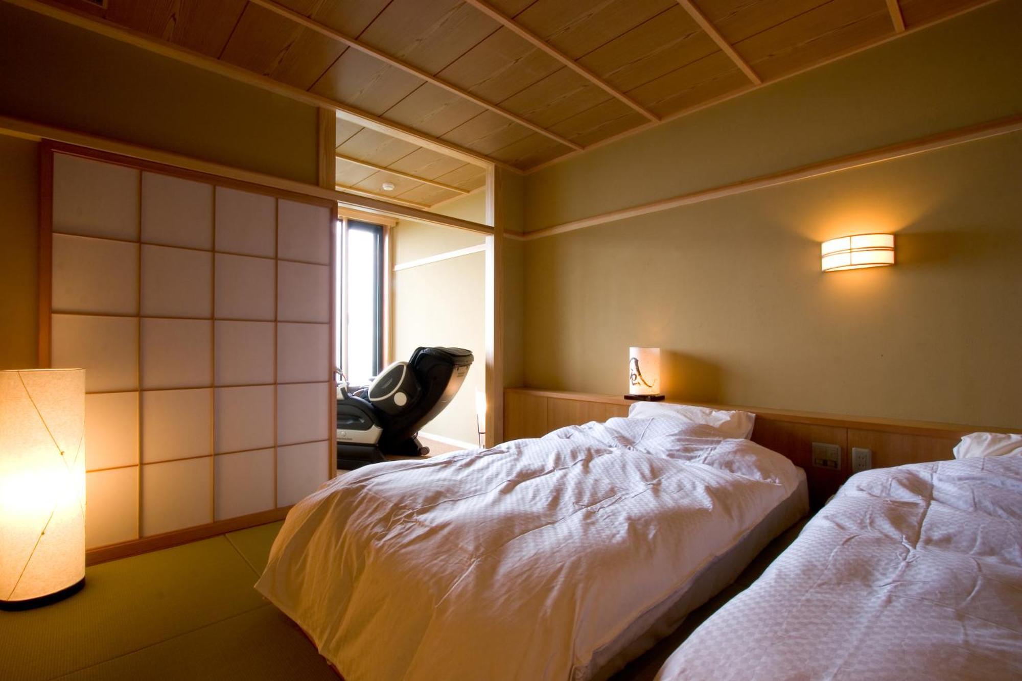 山荘 風の杜 Sanso Kazenomori Hotel Minoh Exterior foto