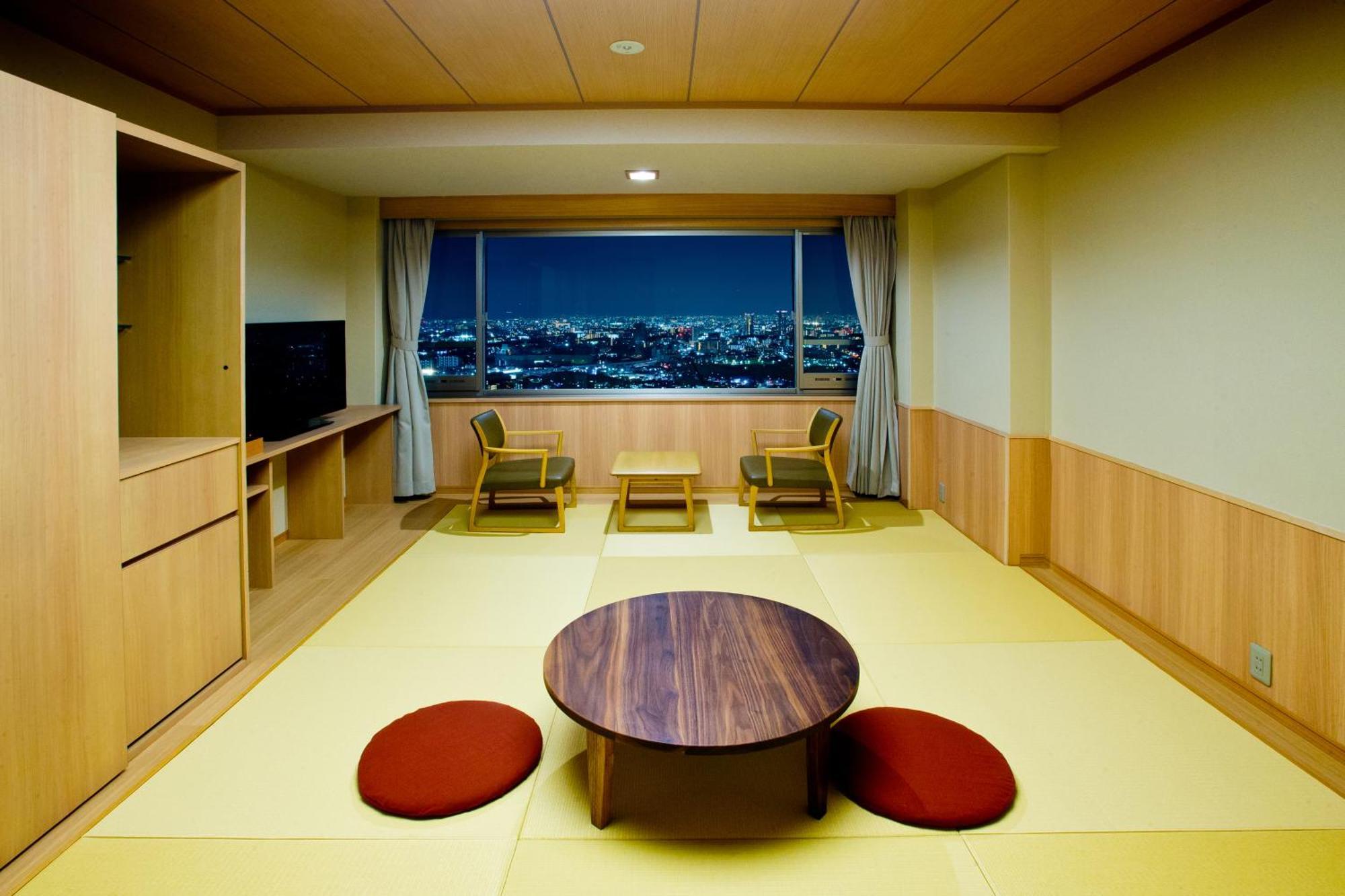 山荘 風の杜 Sanso Kazenomori Hotel Minoh Exterior foto